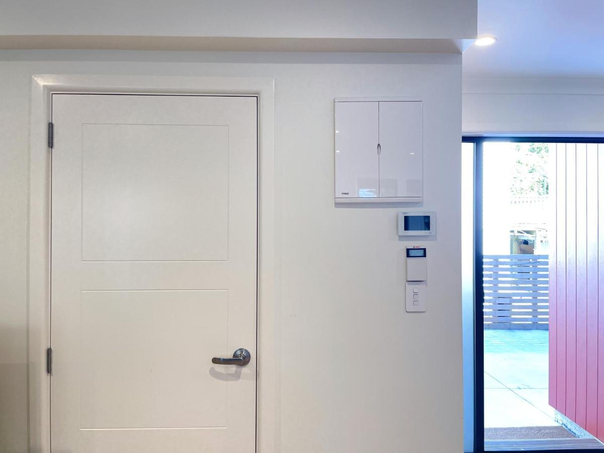 No Party Allowed, Entire Brand New 3 Bedroom Townhouse, Free Unlimited Fibre Wifi And Free Parking ウェリントン エクステリア 写真