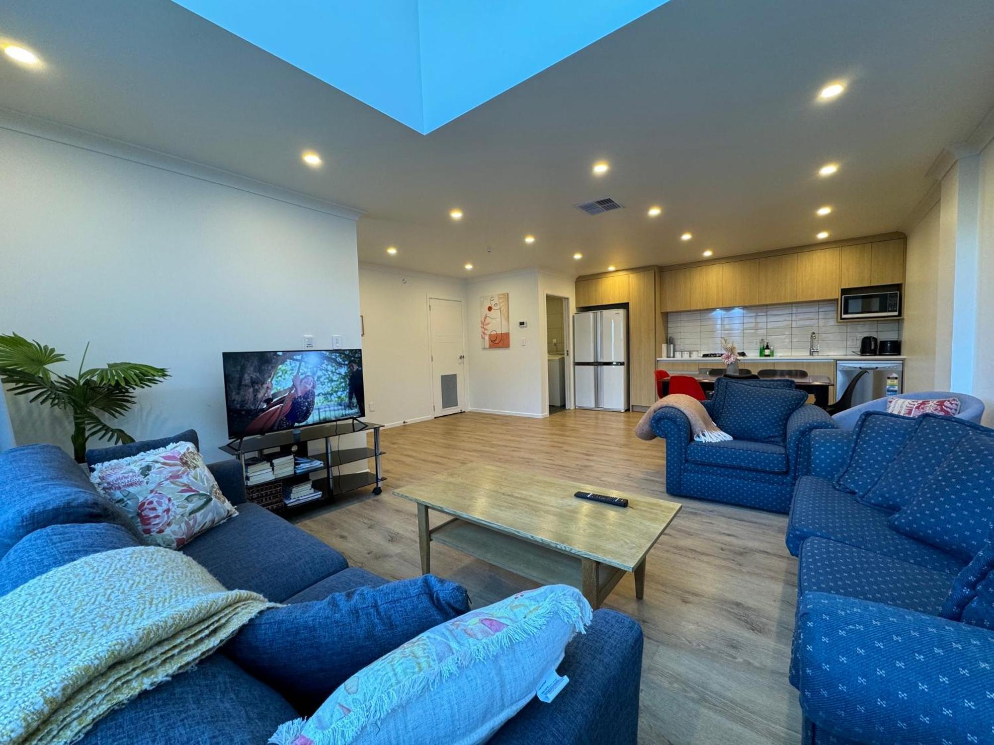 No Party Allowed, Entire Brand New 3 Bedroom Townhouse, Free Unlimited Fibre Wifi And Free Parking ウェリントン エクステリア 写真