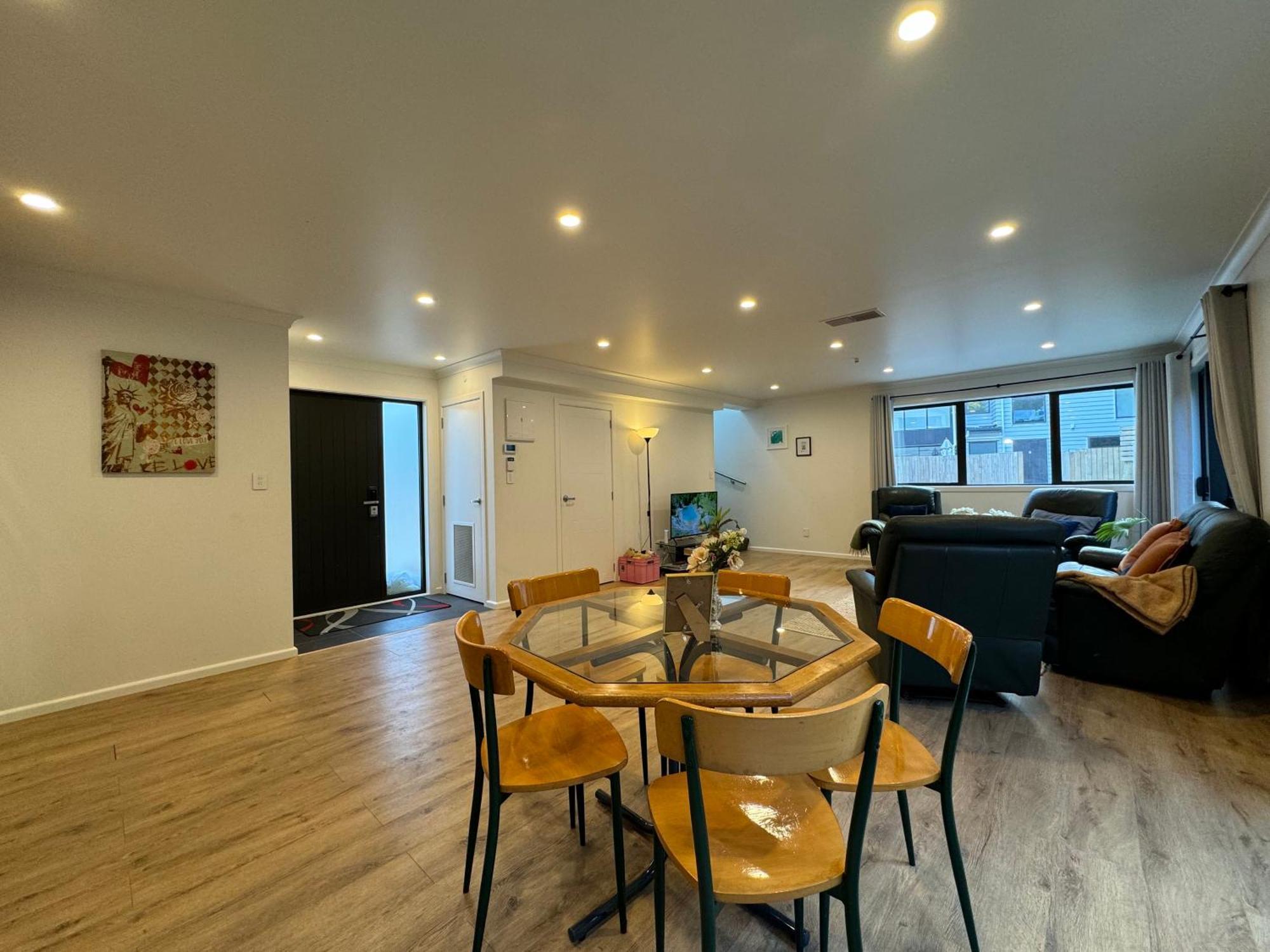No Party Allowed, Entire Brand New 3 Bedroom Townhouse, Free Unlimited Fibre Wifi And Free Parking ウェリントン エクステリア 写真