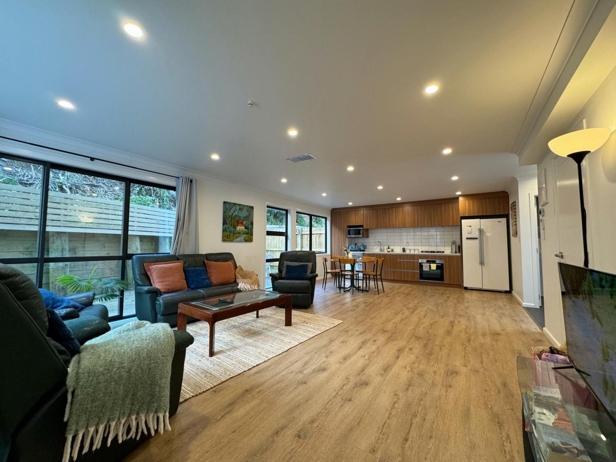 No Party Allowed, Entire Brand New 3 Bedroom Townhouse, Free Unlimited Fibre Wifi And Free Parking ウェリントン エクステリア 写真