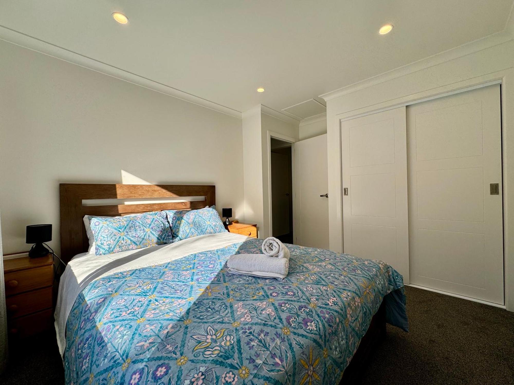 No Party Allowed, Entire Brand New 3 Bedroom Townhouse, Free Unlimited Fibre Wifi And Free Parking ウェリントン エクステリア 写真